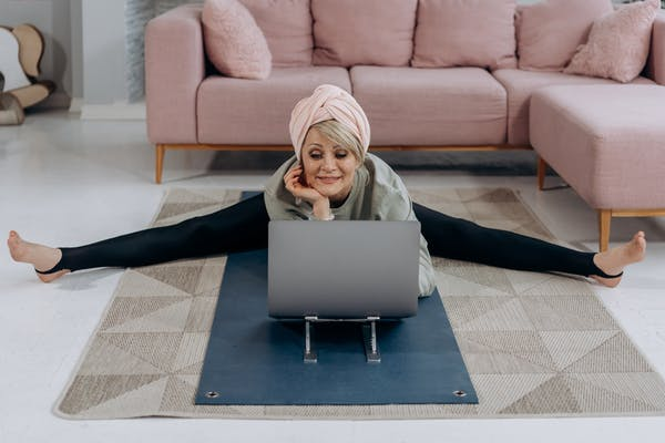 台北瑜珈教室推薦 Yoga Vibes。圖片來源:pexels